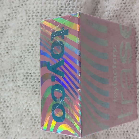 toyfactory Ultraset Niacinamide Setting Powder in Dark, 7.2g/0.25oz - Picture 8 of 10